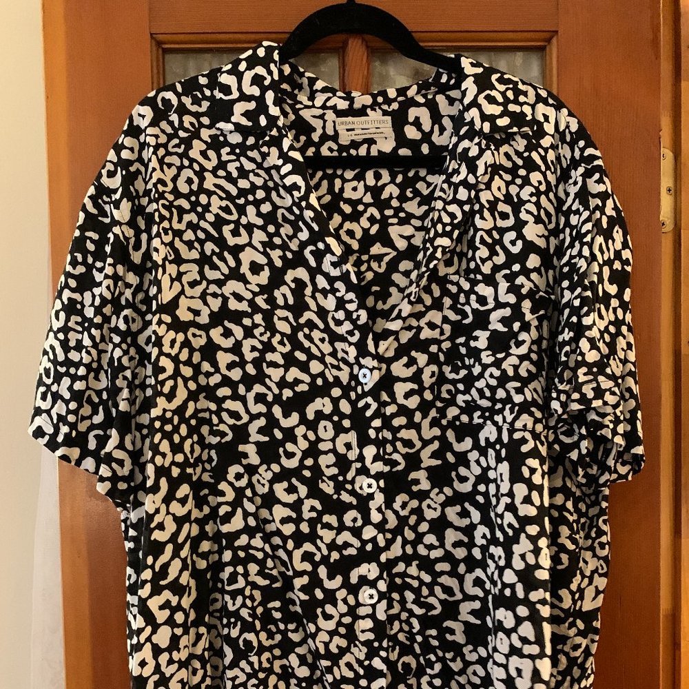 Urban Outfitters Leopard Short Sleeve Button-Down